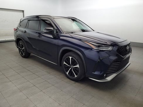 Used 2021 Toyota Highlander XSE image 13