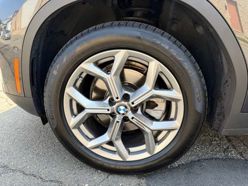 Used 2024 BMW X3 xDrive30i w/ Convenience Package AWD/4WD image 39