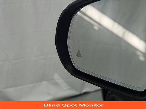 Used 2020 Mercedes-Benz GLB 250 4MATIC image 13