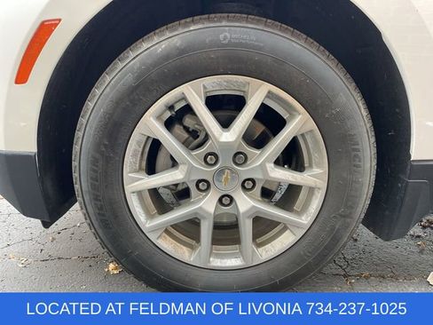 Used 2023 Chevrolet Equinox LT image 32