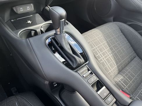 New 2026 Honda HR-V LX image 22