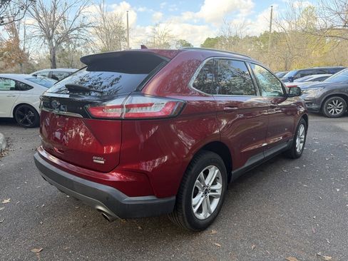 Used 2019 Ford Edge SEL w/ Equipment Group 201A image 6