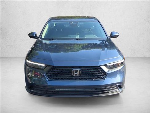 Used 2023 Honda Accord EX image 2
