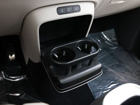 Used 2025 Volkswagen ID. Buzz 1st Edition RWD image 47