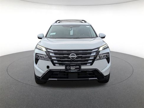 New 2026 Nissan Rogue Platinum w/ Platinum Premium Package image 3