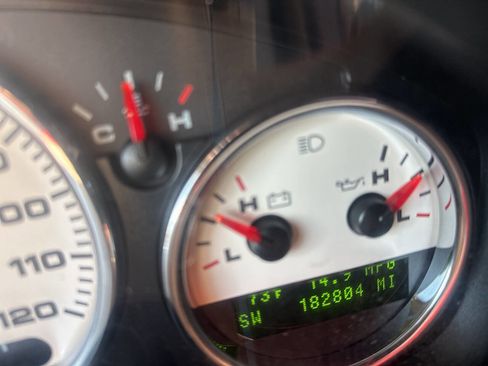 Used 2005 Ford F150 Lariat image 11