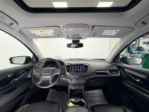 Used 2022 GMC Terrain AT4 w/ Infotainment Package II AWD/4WD image 9
