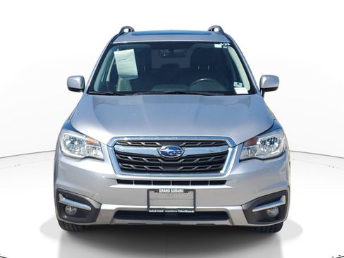 Used 2017 Subaru Forester 2.5i Premium w/ All-Weather Package AWD/4WD image 2