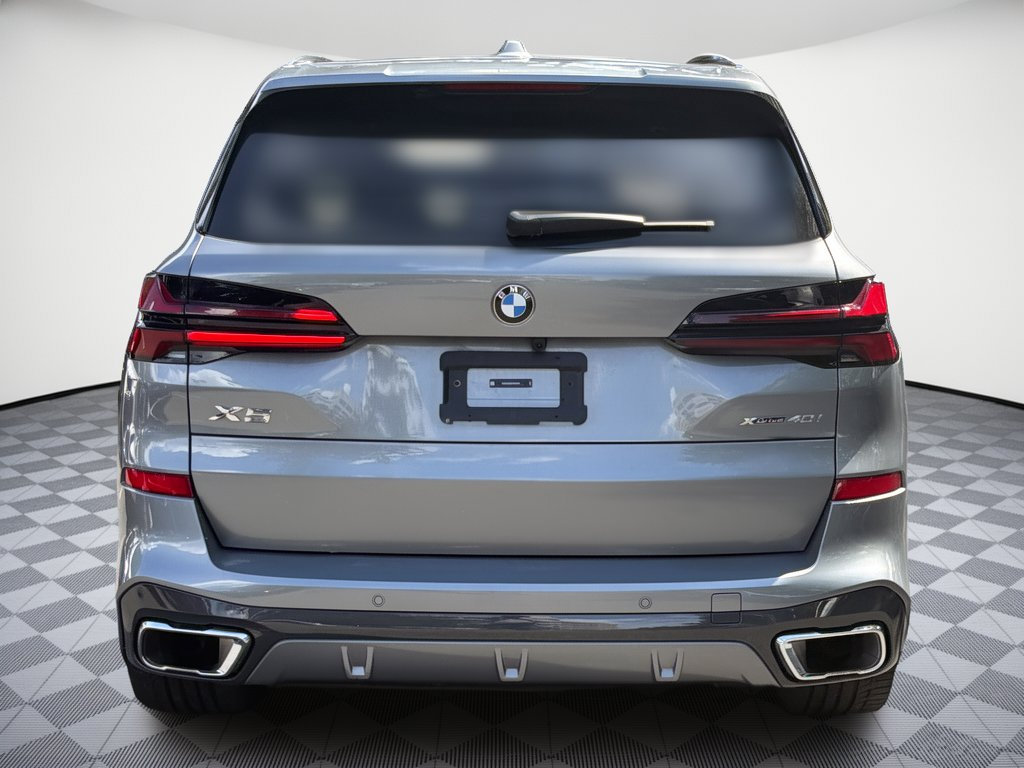 Used 2026 BMW X5 xDrive40i w/ M Sport Package AWD/4WD image 11