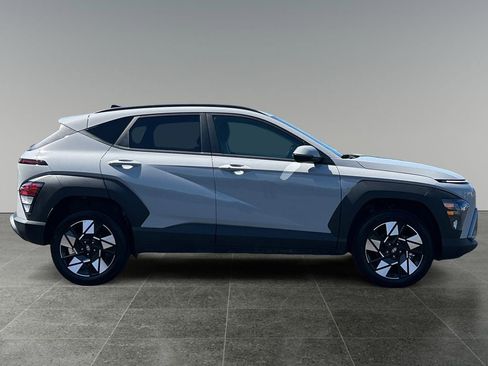 Used 2025 Hyundai Kona SEL AWD/4WD image 11