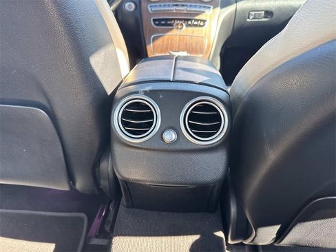 Used 2020 Mercedes-Benz C 300 4MATIC Sedan image 22