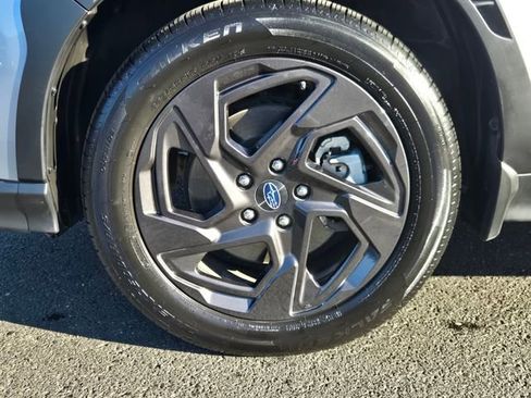 Certified 2025 Subaru Crosstrek 2.5i Sport w/ Crosstrek Mirror Package image 21