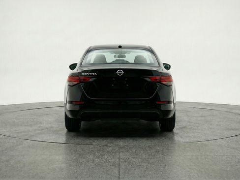 Used 2025 Nissan Sentra SV FWD image 7
