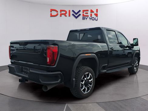 Used 2023 GMC Sierra 2500 AT4 w/ AT4 Preferred Package AWD/4WD image 5