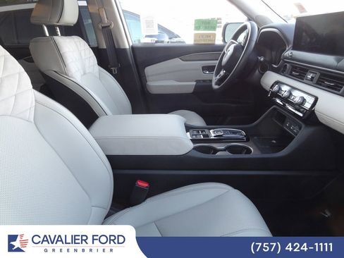 Used 2026 Honda Pilot Elite image 10