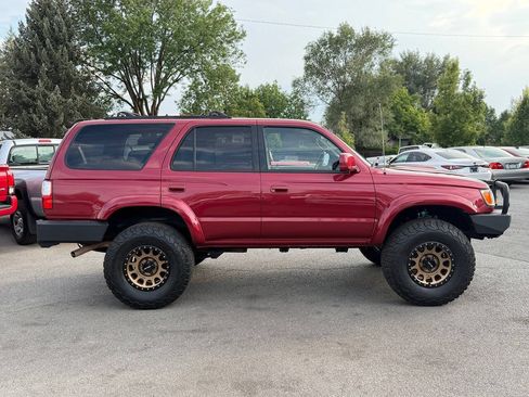 Used 2002 Toyota 4Runner SR5 w/ Leather Trim Pkg AWD/4WD image 13