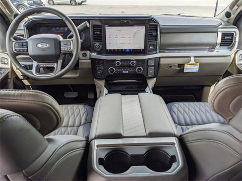 Used 2026 Ford F450 Platinum w/ Platinum Plus Package image 15