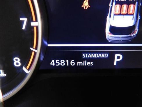 Used 2023 Nissan Rogue SV image 35