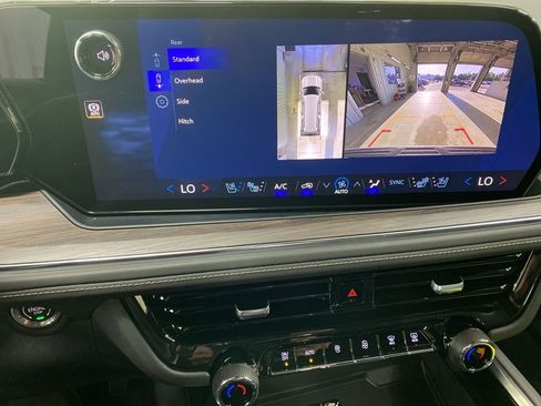 New 2026 Chevrolet Suburban Premier w/ Sun And Tow Package image 21