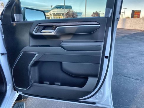 New 2026 GMC Sierra 1500 SLE w/ Preferred Package RWD image 38