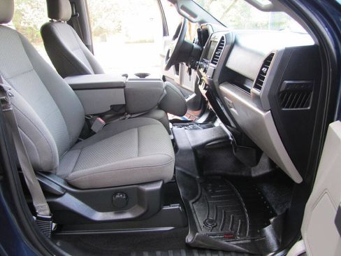 Used 2019 Ford F150 XLT image 19