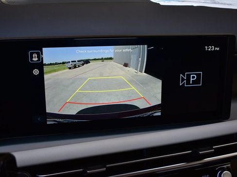 Used 2025 Hyundai Tucson SEL FWD image 44