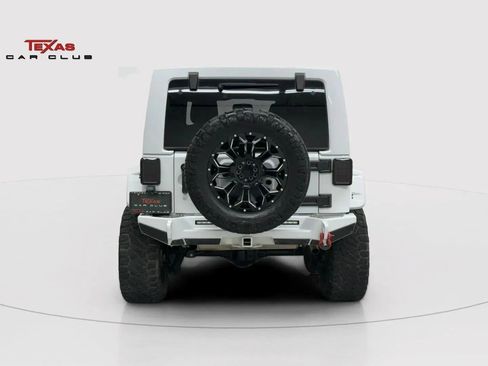 Used 2018 Jeep Wrangler Unlimited Sport S image 6