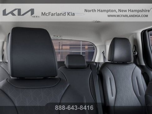 New 2026 Kia Carnival EX FWD image 27