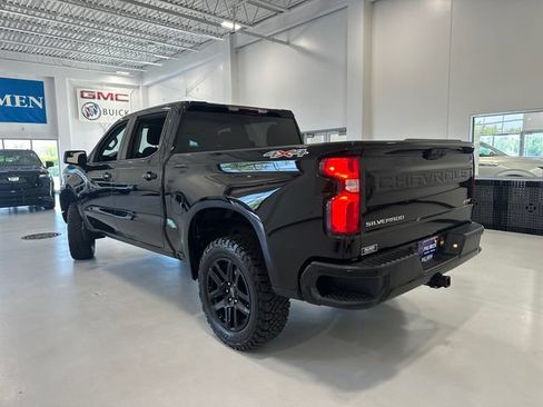 Used 2024 Chevrolet Silverado 1500 RST AWD/4WD image 7