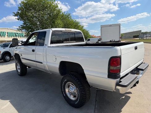 Used 2001 Dodge Ram 2500 Truck 4x4 Quad Cab image 4