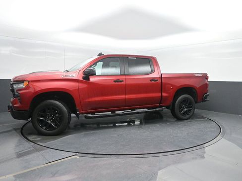 Used 2024 Chevrolet Silverado 1500 LT Trail Boss w/ Convenience Package II image 44