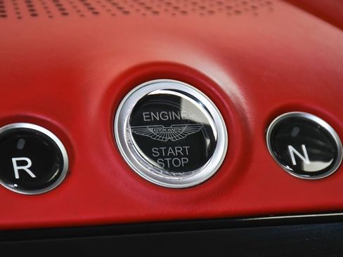 Used 2021 Aston Martin DBX Base image 35