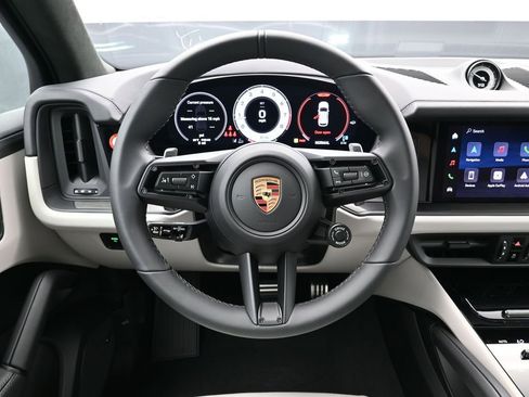 New 2026 Porsche Cayenne GTS image 20