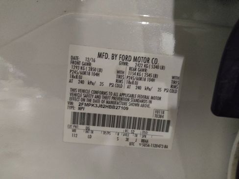 Used 2017 Ford Edge SEL w/ Equipment Group 201A FWD image 33