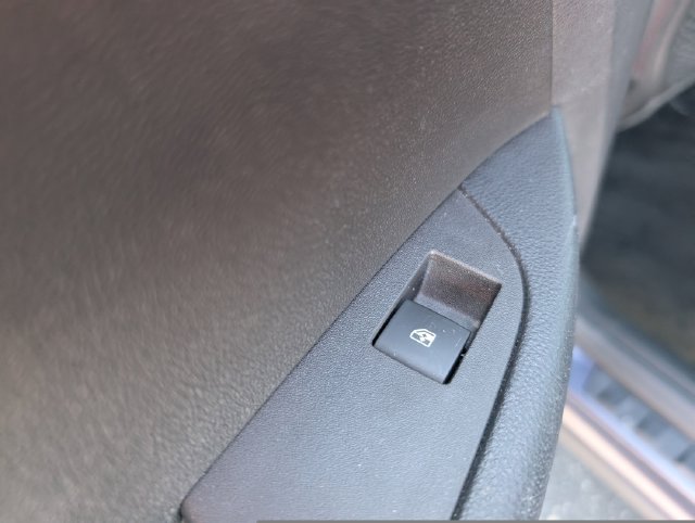 Used 2014 Chevrolet Equinox LS FWD image 15
