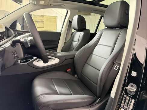 Certified 2026 Mercedes-Benz GLE 350 4MATIC image 5