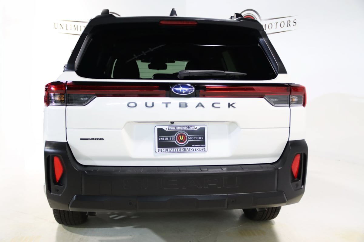 Used 2026 Subaru Outback Touring XT AWD/4WD image 30