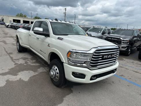 Used 2022 RAM 3500 Limited AWD/4WD image 22