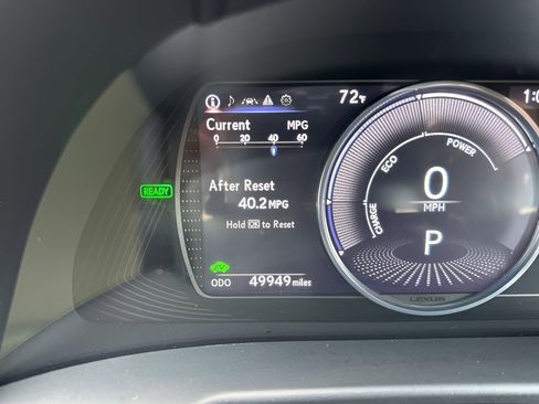 Used 2021 Lexus ES 300h w/ Premium Package image 25