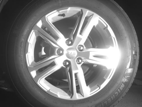 Used 2024 GMC Terrain SLE FWD image 14