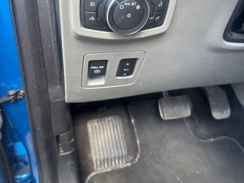 Used 2019 Ford F150 XLT w/ Equipment Group 302A Luxury AWD/4WD image 28