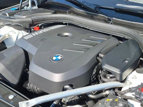 New 2027 BMW 530i xDrive w/ Premium Package AWD/4WD image 13