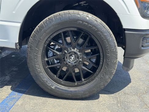 Used 2025 Ford F150 XL AWD/4WD image 6
