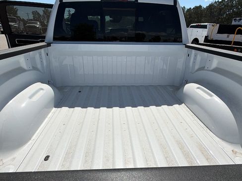 New 2026 RAM 1500 Big Horn w/ Night Edition AWD/4WD image 13