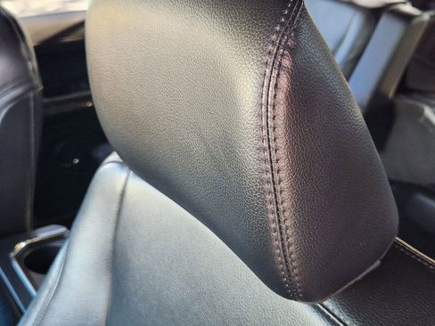 Used 2021 Ford Expedition XLT image 14