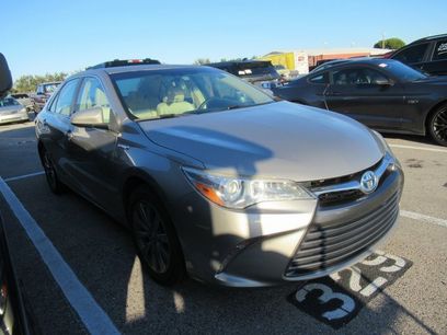 Used 2017 Toyota Camry SE