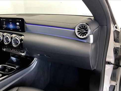 Used 2023 Mercedes-Benz CLA 250 4MATIC image 16