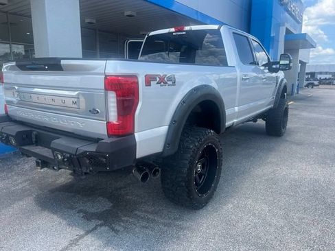 Used 2019 Ford F250 Platinum w/ Platinum Ultimate Package AWD/4WD image 14