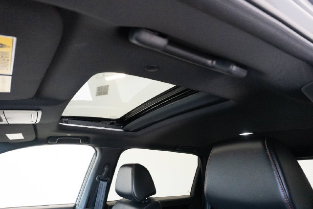 Used 2024 Honda CR-V Sport Touring image 4