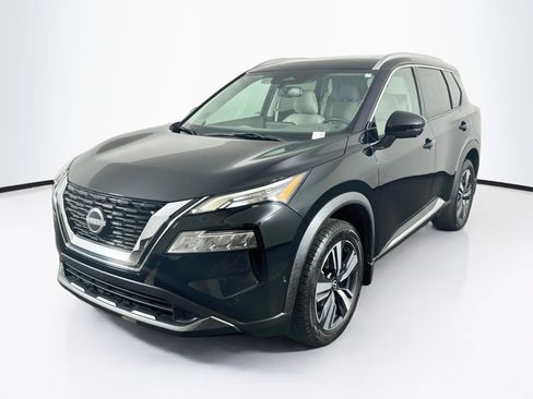 Used 2023 Nissan Rogue SL w/ SL Premium Package FWD image 3